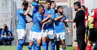 Наполи с лесна победа над Специя